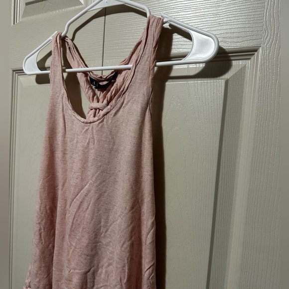 ⭐️ 2/$8 - Women’s Tank ⭐️ - Picture 2 of 8